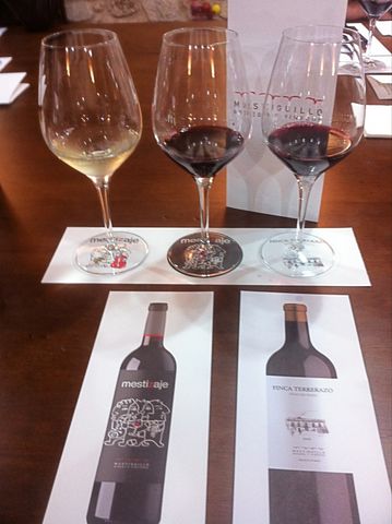 bodegas mustiguillo